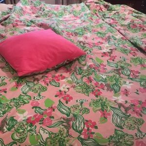 Lilly Pulitzer queen size duvet cover